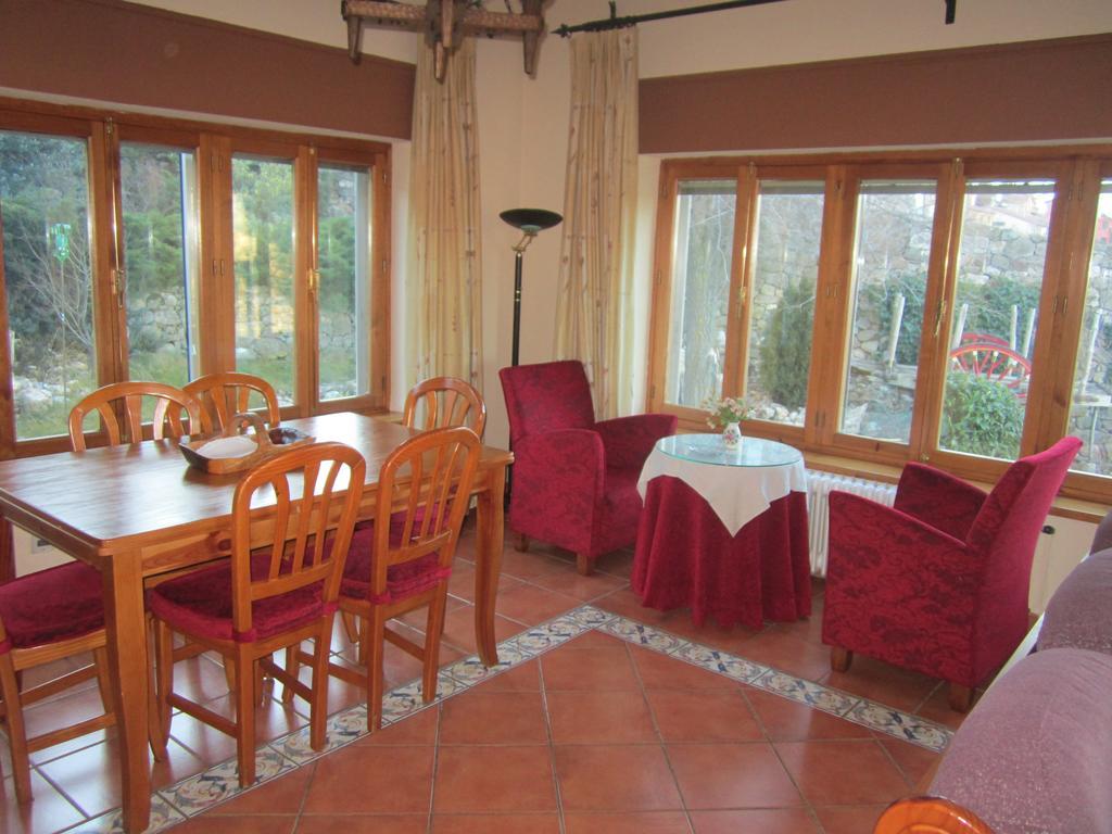 La Ladera Villa Хойос дел Еспино Екстериор снимка