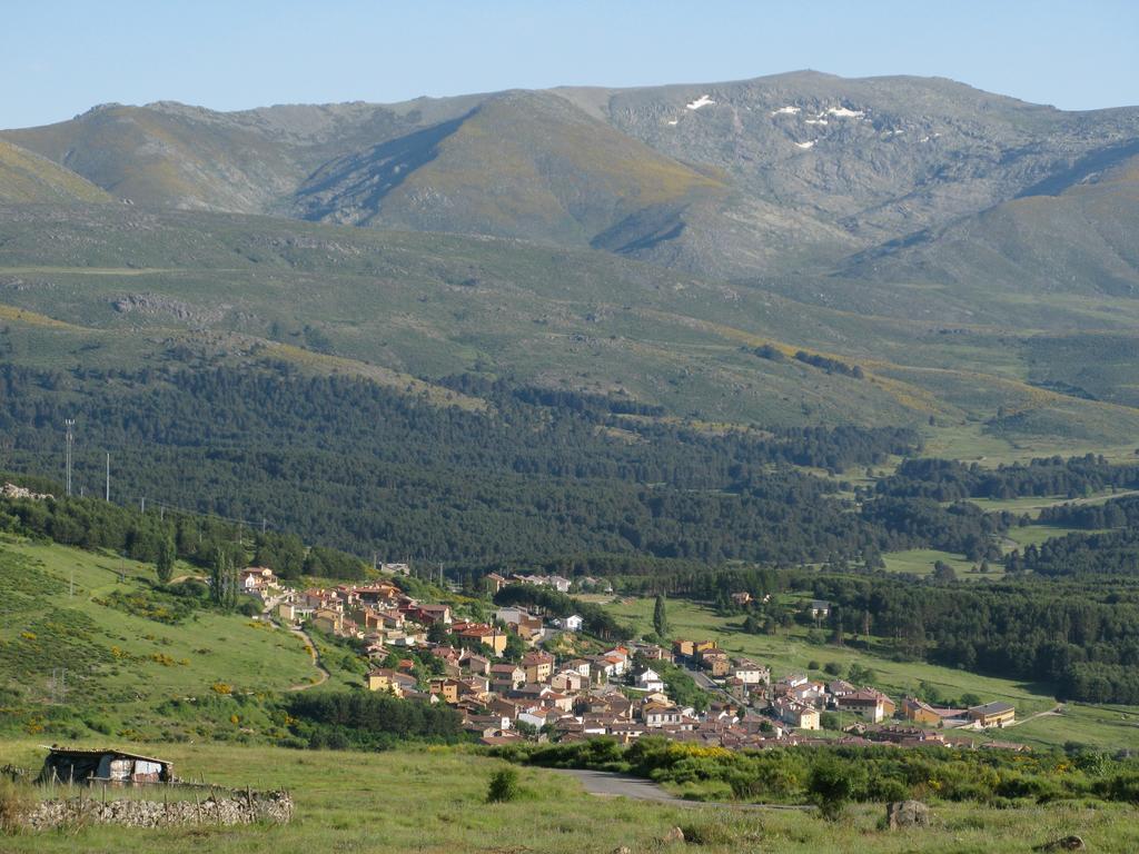 La Ladera Villa Хойос дел Еспино Стая снимка