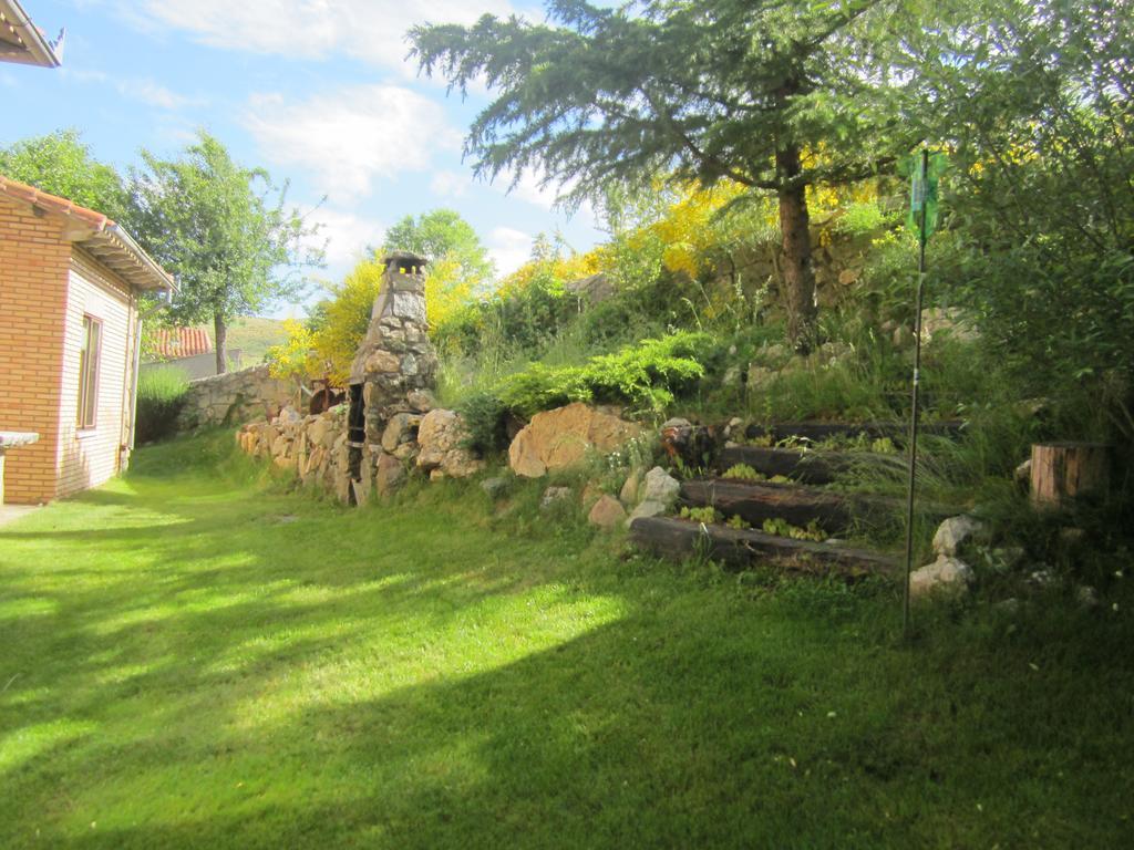 La Ladera Villa Хойос дел Еспино Екстериор снимка